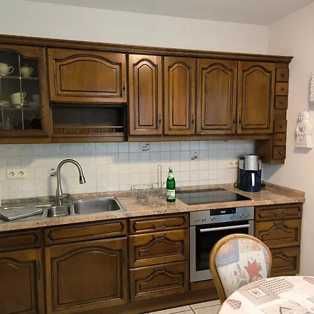 Am Park - Vulkanferien * Plaidt